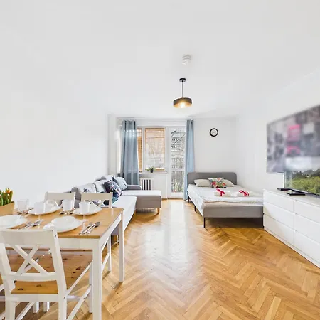 Superapart Plac Dabrowskiego 12 - Blisko Pkin I Metra Апартаменты *